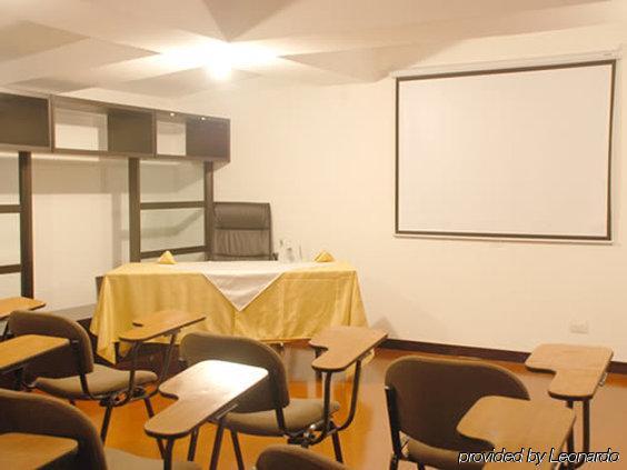 Hotel American Deluxe Bogota Business photo